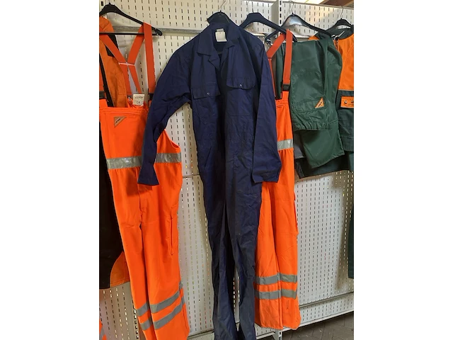 Partij werkkleding stihl - afbeelding 10 van  12