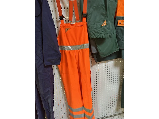 Partij werkkleding stihl - afbeelding 11 van  12