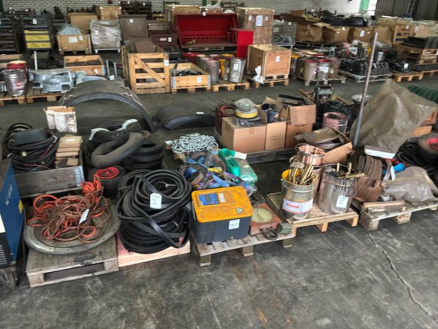 Partij werkplaats materiaal - afbeelding 7 van  13