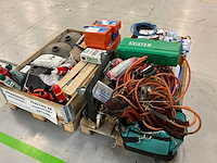 Partij werkplaatsinventaris & gereedschappen - afbeelding 1 van  5