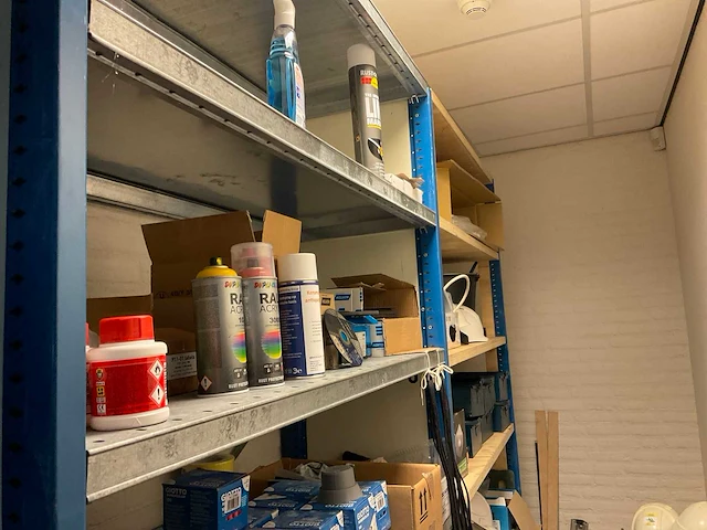 Partij werkplaatsinventaris met stelling - afbeelding 12 van  19