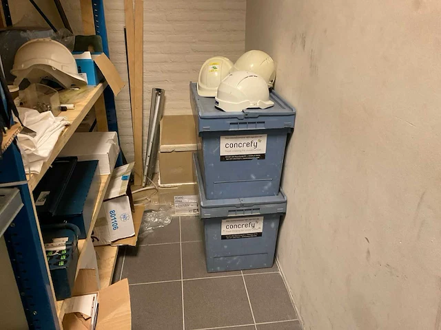 Partij werkplaatsinventaris met stelling - afbeelding 15 van  19
