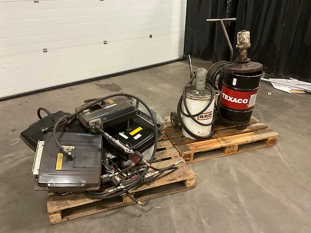 Partij werkplaatsinventaris - afbeelding 1 van  5