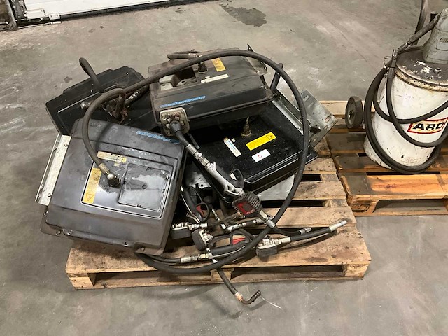 Partij werkplaatsinventaris - afbeelding 4 van  5