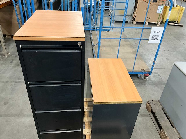 Partij werkplaatsmeubilair - afbeelding 7 van  8