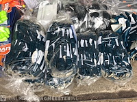 Partij werkschoeisel, werkhandschoenen en divers - afbeelding 5 van  9