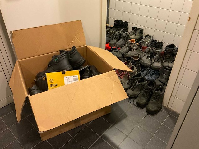 Partij werkschoenen - afbeelding 1 van  10