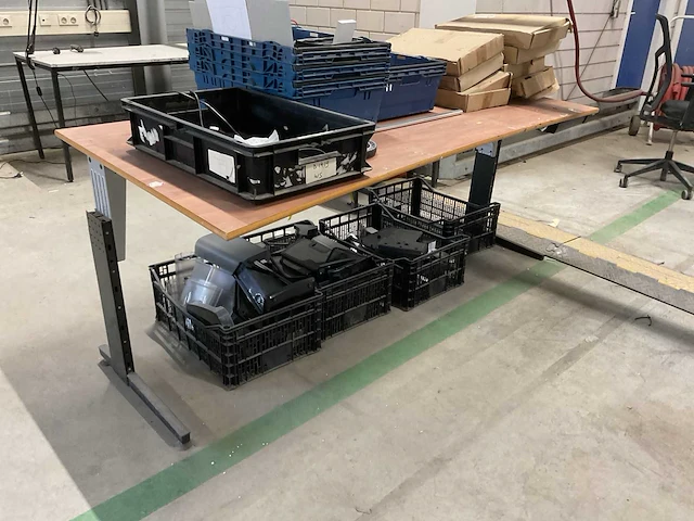 Partij werktafels, 3 stuks - afbeelding 2 van  4