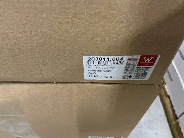 Partij wiedemann conische kaarsen 10h wit ral 300/25mm set/12 (48x) - afbeelding 5 van  5