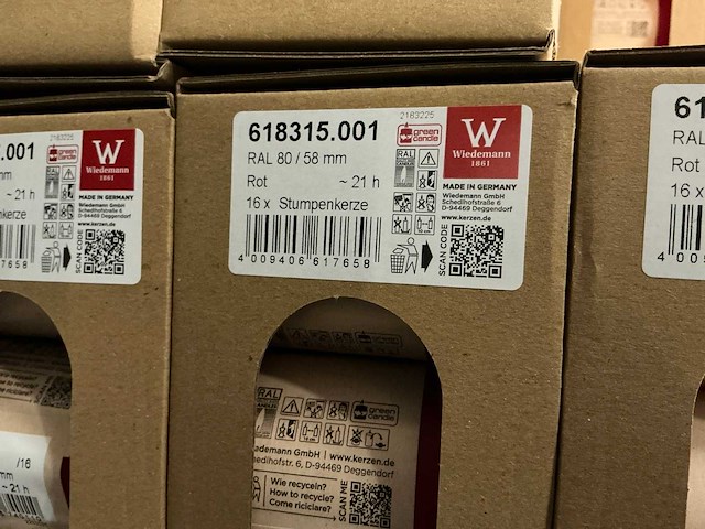 Partij wiedemann stompkaarsen 21h ral 80/58mm rood (640x) - afbeelding 4 van  4