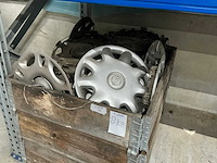 Partij wieldoppen - afbeelding 1 van  5