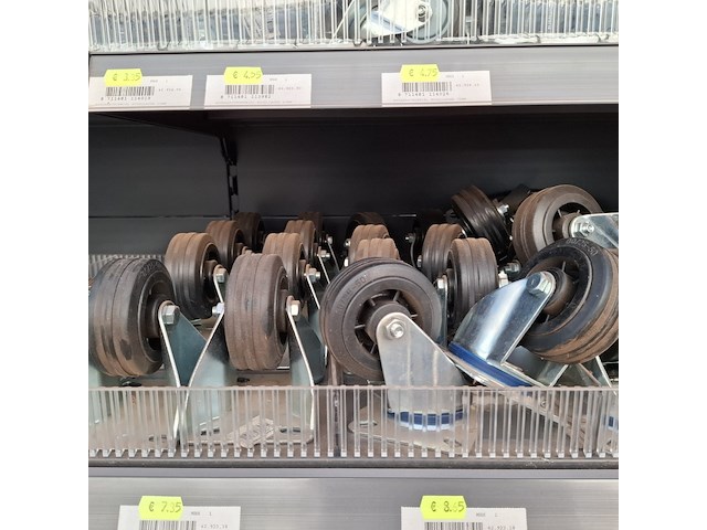 Partij wielen en scharnieren o.a. starx - afbeelding 18 van  34