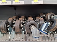 Partij wielen en scharnieren o.a. starx - afbeelding 18 van  34