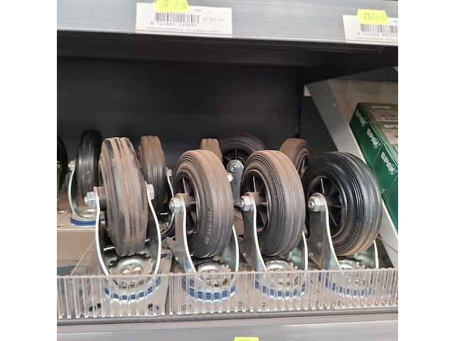 Partij wielen en scharnieren o.a. starx - afbeelding 22 van  34