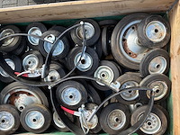 Partij wielen - afbeelding 1 van  1