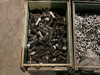 Partij wielmoeren - afbeelding 2 van  6