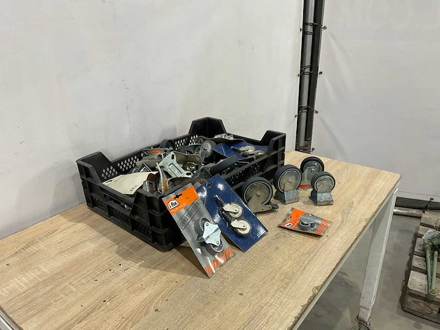 Partij wieltjes - afbeelding 4 van  6