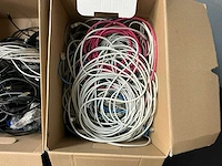 Partij wifi en electronica kabels - afbeelding 4 van  9