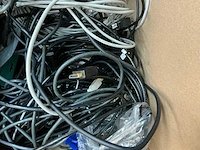 Partij wifi en electronica kabels - afbeelding 7 van  9
