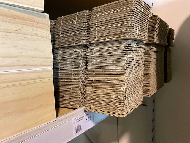 Partij wijn cadeauverpakingen - afbeelding 2 van  48