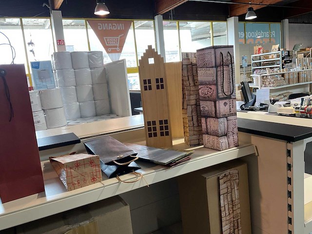 Partij wijn cadeauverpakingen - afbeelding 37 van  48