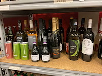 Partij wijn, champagne, prosecco, bier - afbeelding 15 van  21