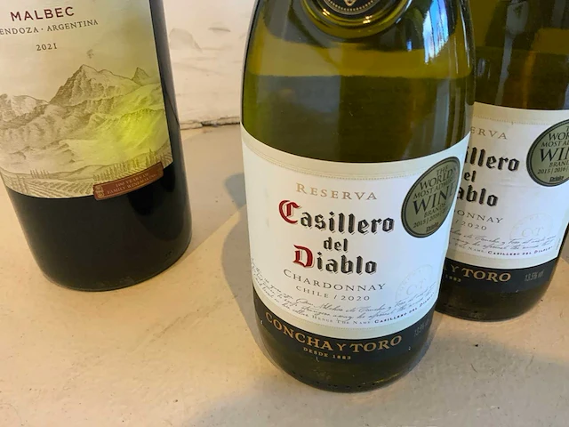Partij wijn en bier - afbeelding 4 van  7