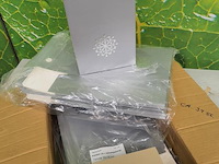 Partij wijn geschenkverpakkingen - afbeelding 1 van  3