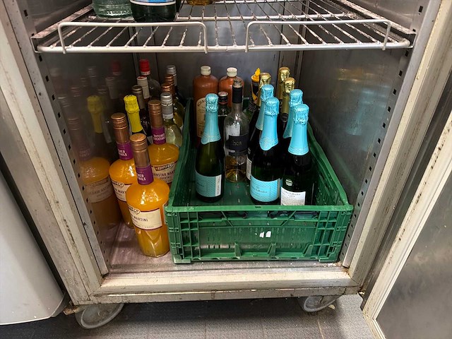 Partij wijn - afbeelding 3 van  6