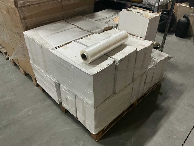 Partij wikkelfolie 46cm (114x) - afbeelding 2 van  5