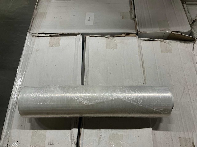 Partij wikkelfolie 46cm (114x) - afbeelding 3 van  5