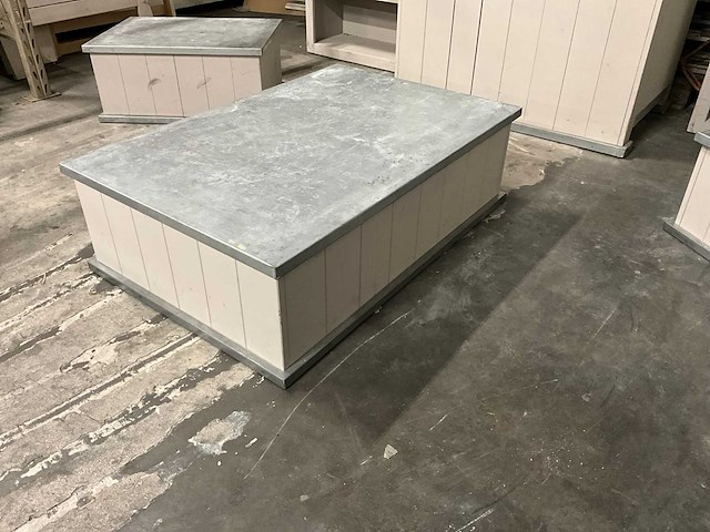 Partij winkel inrichting - afbeelding 7 van  8