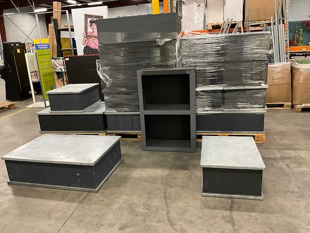 Partij winkel inrichting - afbeelding 1 van  5