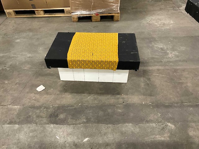 Partij winkel inrichting - afbeelding 7 van  7