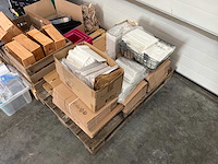 Partij winkel inventaris en inpakmateriaal - afbeelding 10 van  12