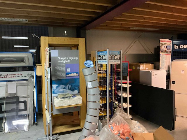 Partij winkeldisplays - afbeelding 1 van  9