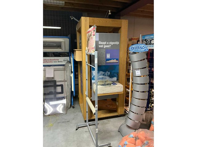 Partij winkeldisplays - afbeelding 2 van  9