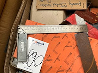 Partij winkelhaken - afbeelding 2 van  5