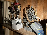 Partij winkelinventaris en fietsbenodigdheden - afbeelding 9 van  20