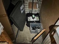 Partij winkelinventaris en fietsbenodigdheden - afbeelding 11 van  20