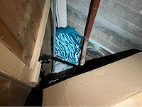 Partij winkelinventaris en fietsbenodigdheden - afbeelding 12 van  20