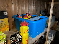 Partij winkelinventaris en fietsbenodigdheden - afbeelding 16 van  20