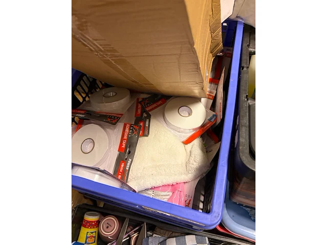 Partij winkelinventaris en handelsgoederen, spax, ti sento en diversen - afbeelding 16 van  20