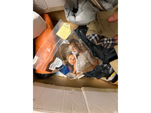 Partij winkelinventaris en partij handelsgoederen, philips, teva en diversen - afbeelding 7 van  14