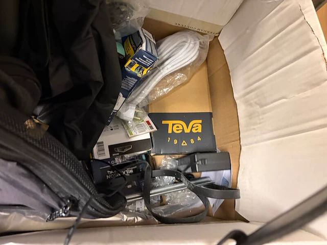 Partij winkelinventaris en partij handelsgoederen, philips, teva en diversen - afbeelding 10 van  14