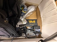 Partij winkelinventaris en partij handelsgoederen, philips, teva en diversen - afbeelding 10 van  14