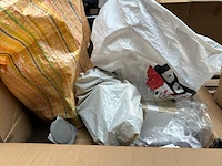 Partij winkelinventaris en toebehoren - afbeelding 3 van  14