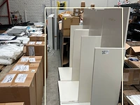 Partij winkelinventaris en toebehoren