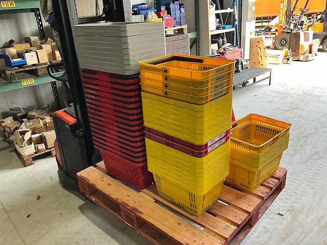 Partij winkelmandjes - afbeelding 2 van  7