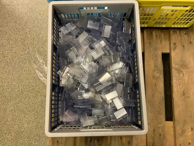 Partij winkelmateriaal - afbeelding 4 van  9